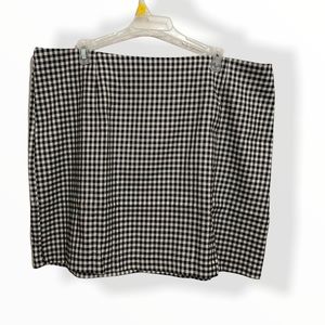 WILD FABLE PLAID SKIRT